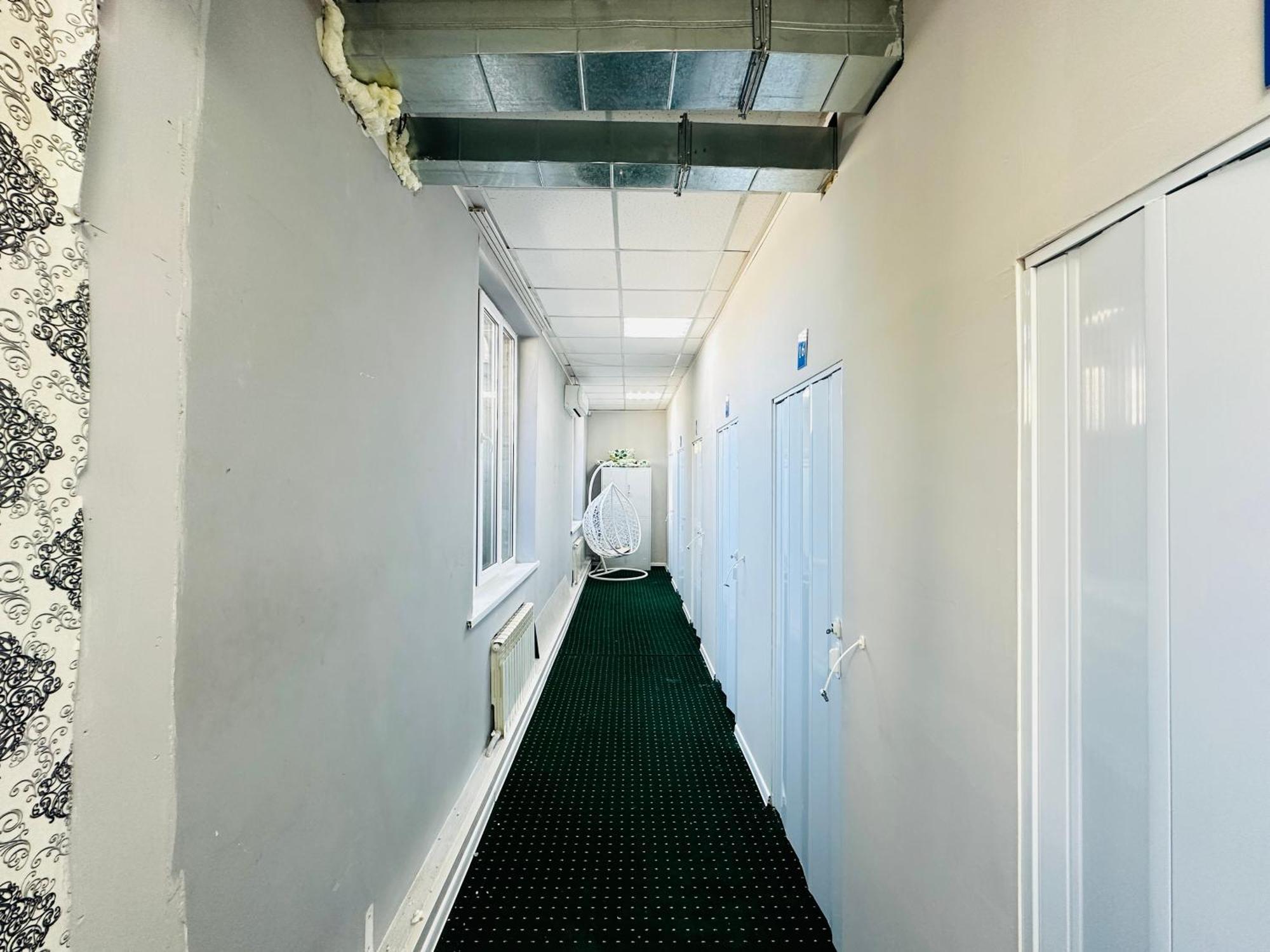 Center Capsule Hotel Ałma Ata Zewnętrze zdjęcie